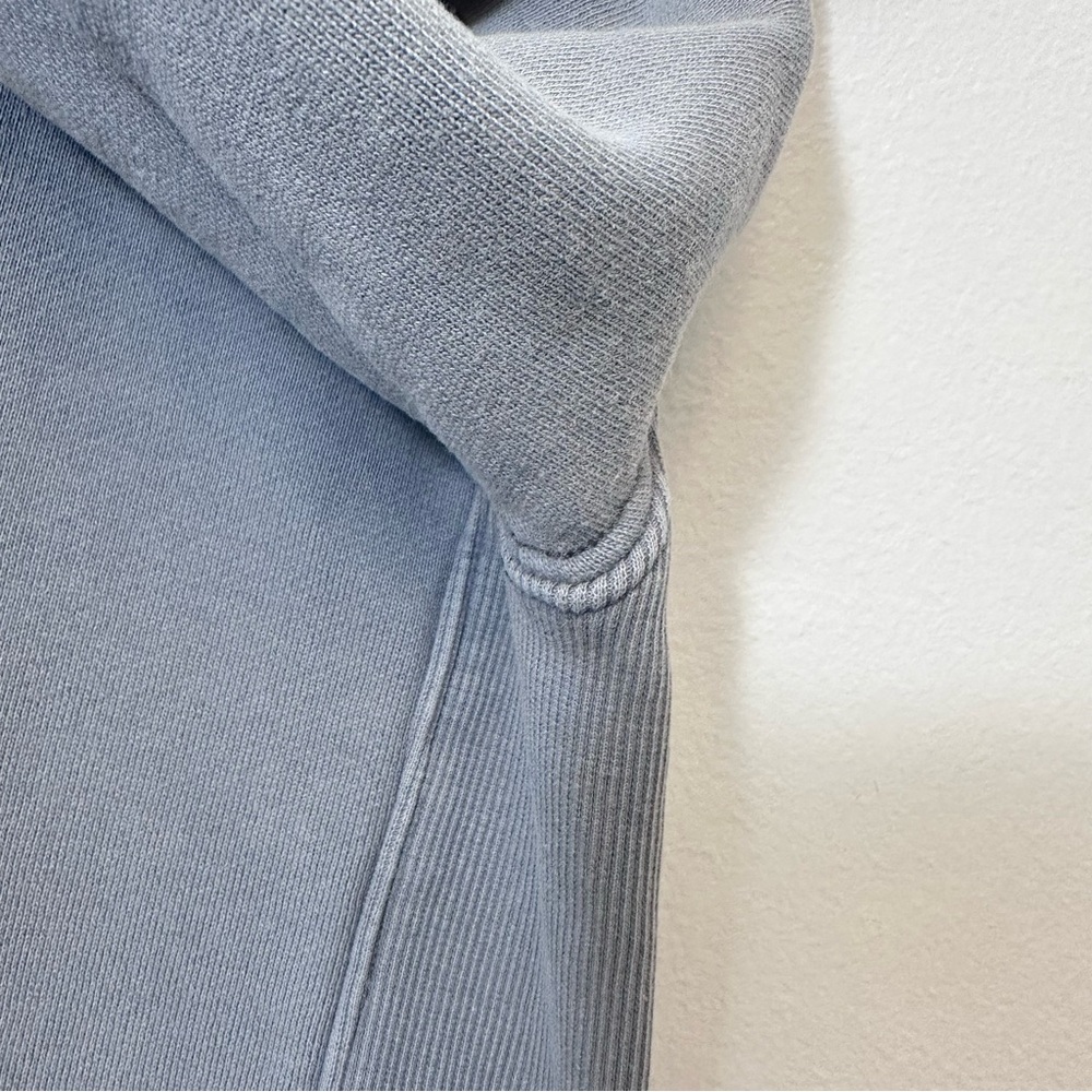 Aritzia TNA Sweatfleece Cozy Fleece BoyfriendFit Crewneck Sweatshirt Medium - Picture 6 of 15